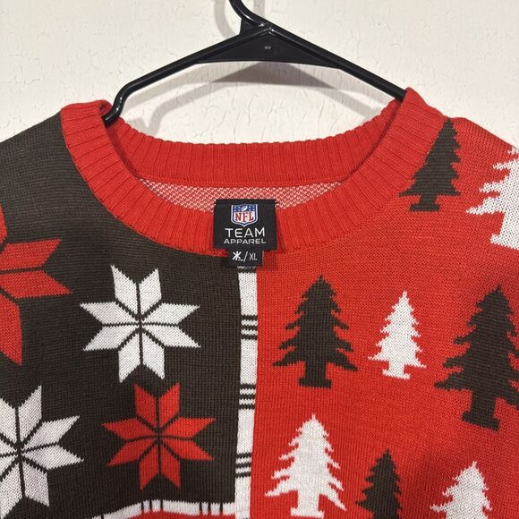 NFL Apparel Clevland Browns Christmas Sweater Brown Orange Acrylic Size XL - Picture 3 of 4